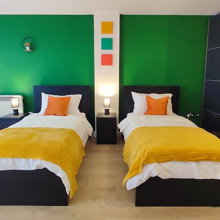 Duplex Apartment In Leeds With King Size Bed - Long Stay Rates Available Exterior photo